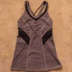 NWOT Lululemon tank
